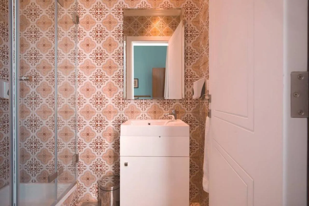 Apartment Teta Wadads 403 Studio In Mar Mikhael Beirut Lebanon